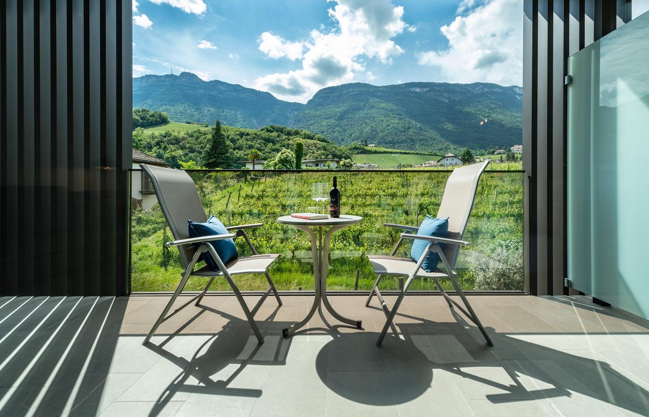 Hotel Christof Appiano Sulla Strada Del Vino Exterior photo