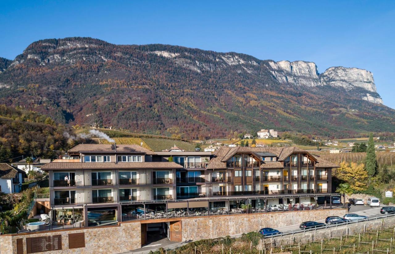 Hotel Christof Appiano Sulla Strada Del Vino Exterior photo